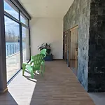Waterside Otel