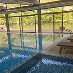 Waterside Hotel 3*