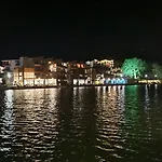 Waterside Otel 3*