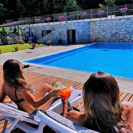 Waterside Otel 3*