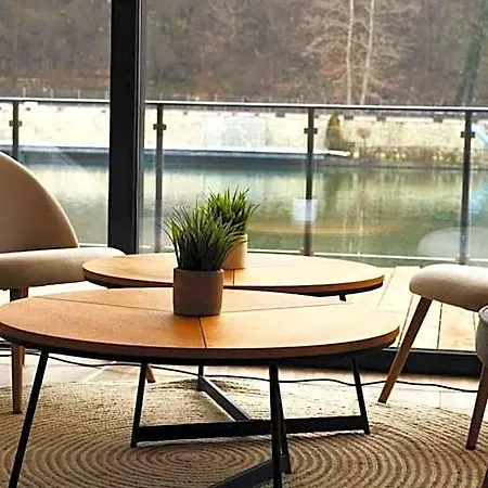 Hotel Waterside