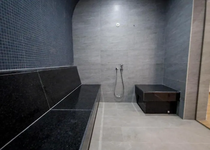 Waterside 3* אוגניאנובו